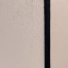 Hamilton Tufted Bed black piping zoomed image